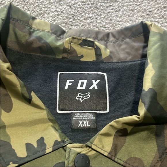 Fox jacket - Picture 3 of 3